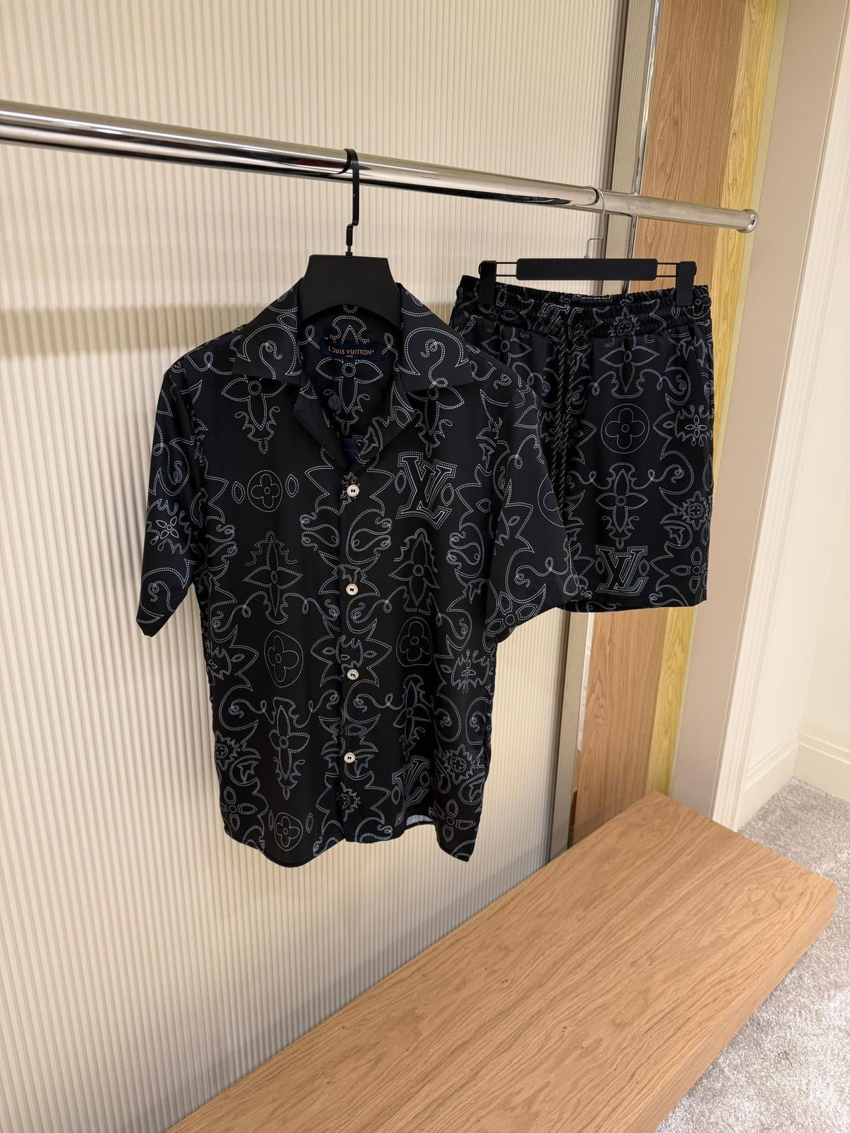 Louis Vuitton Monogram Summer Set Black Edition