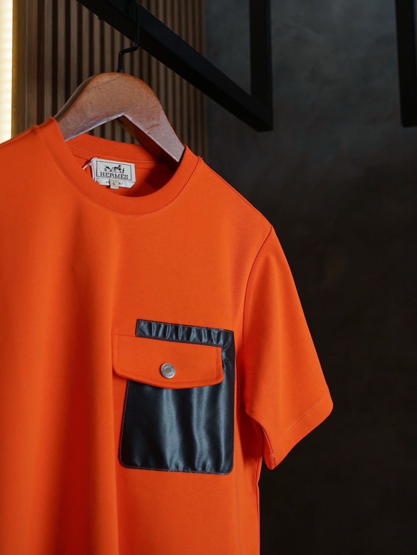 Hermès Orange Cotton T-Shirt with Contrast Pocket