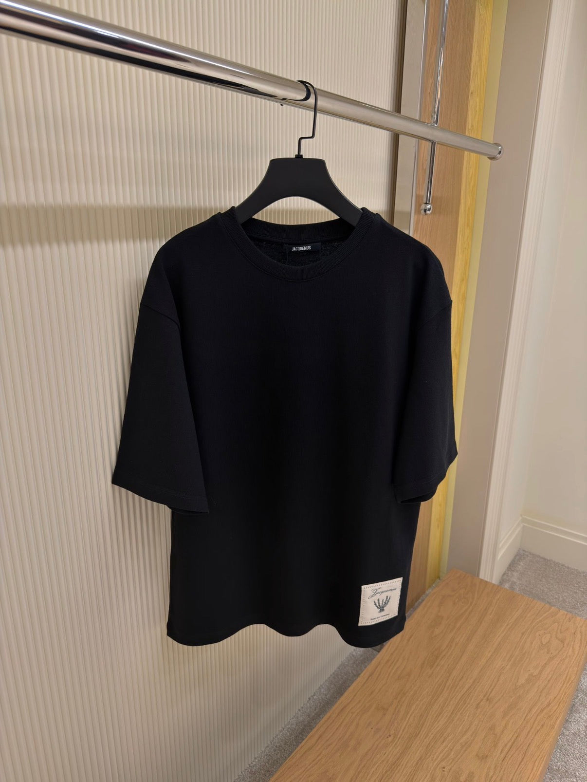 Jacquemus Black Logo T-Shirt – Oversized Premium Cotton – Unisex