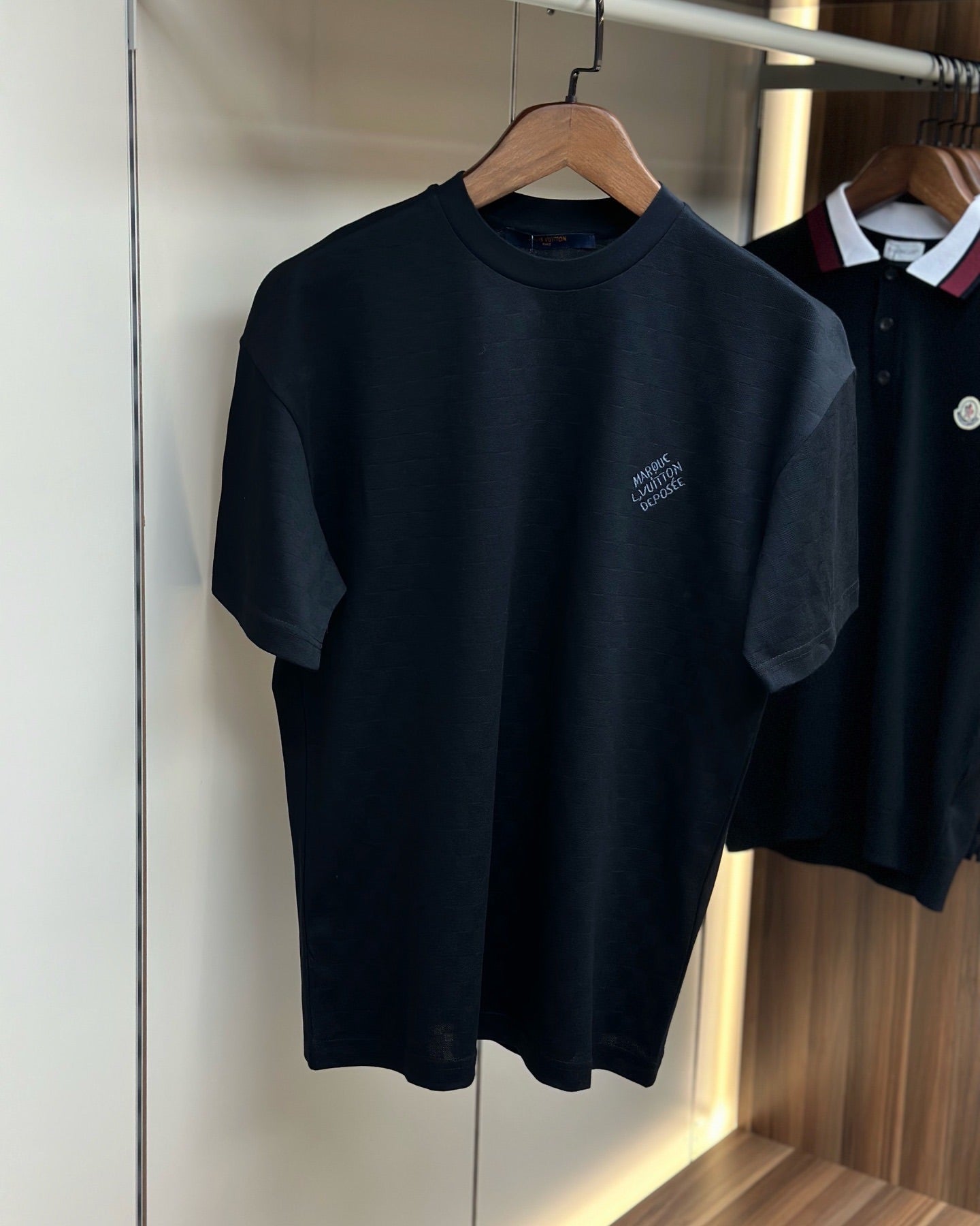 Louis Vuitton Monogram Shadow T-Shirt Noir Edition