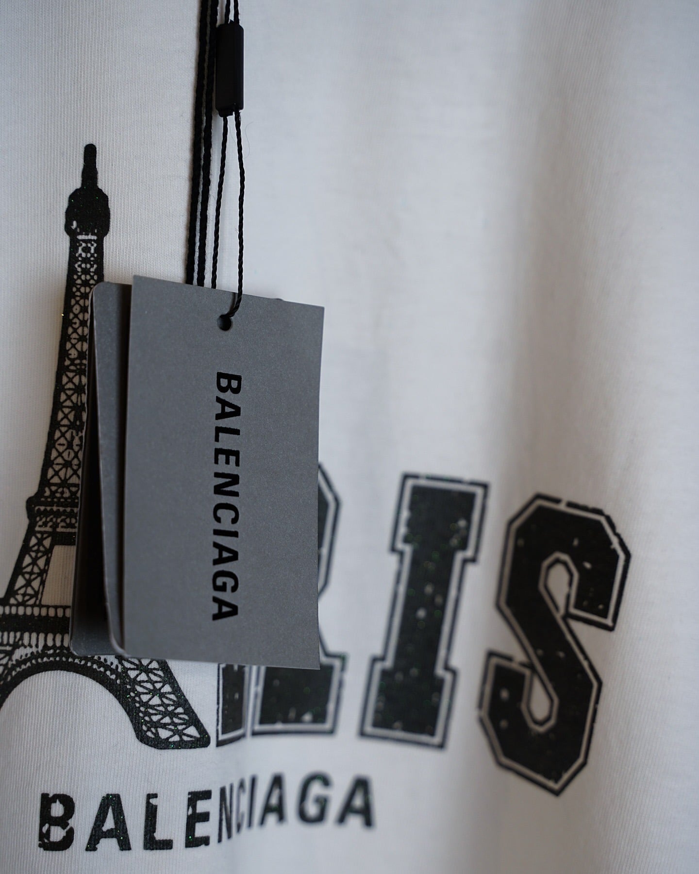 Balenciaga Paris Distressed T-Shirt – White