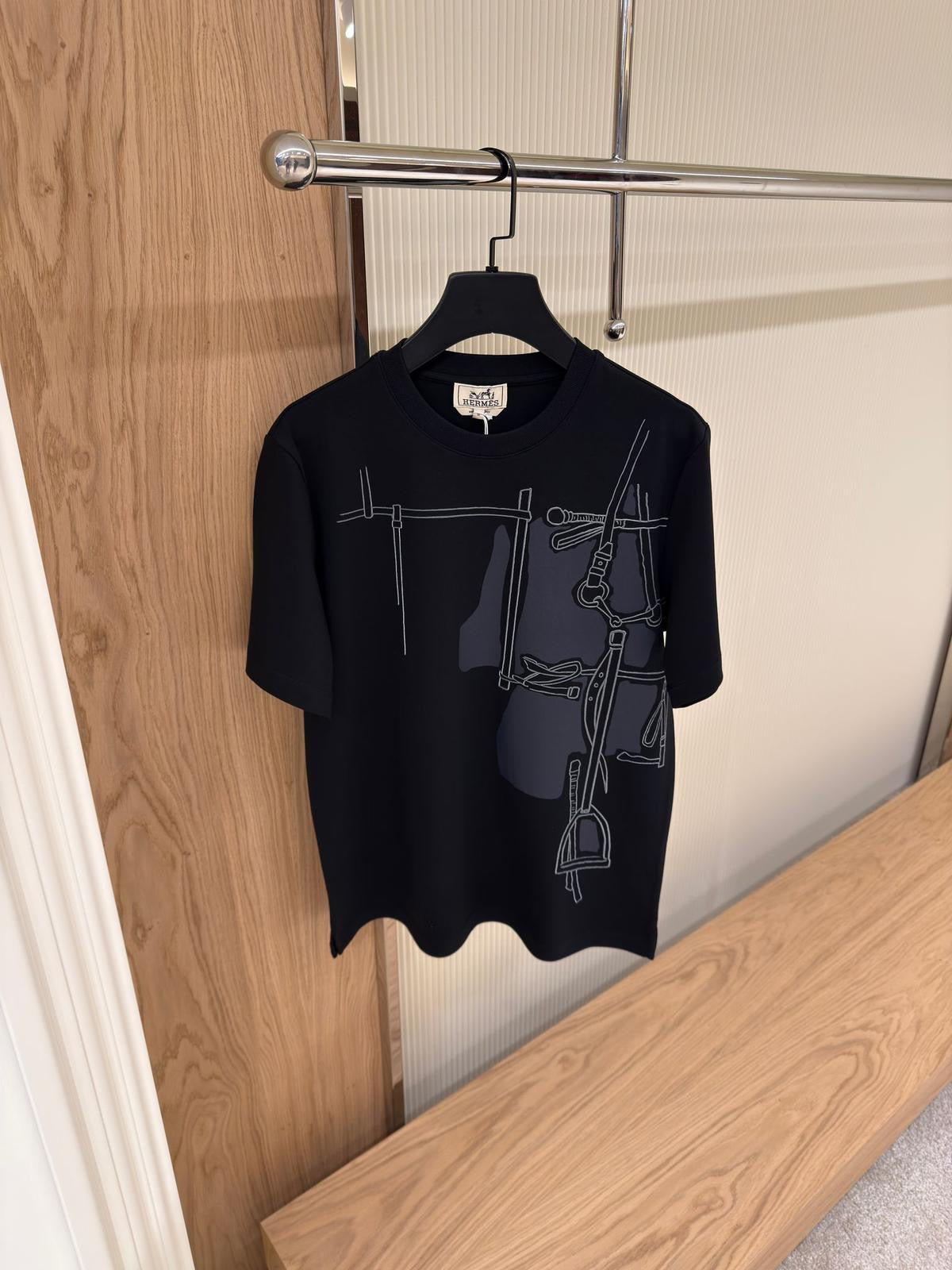 Hermès Black T-Shirt with Equestrian-Inspired Graphic