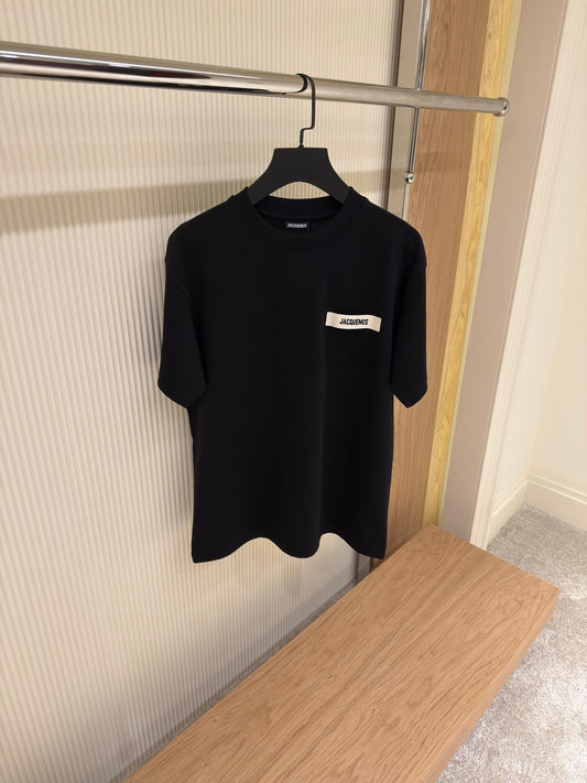 Jacquemus Le T-Shirt Patch Logo Tee – Black
