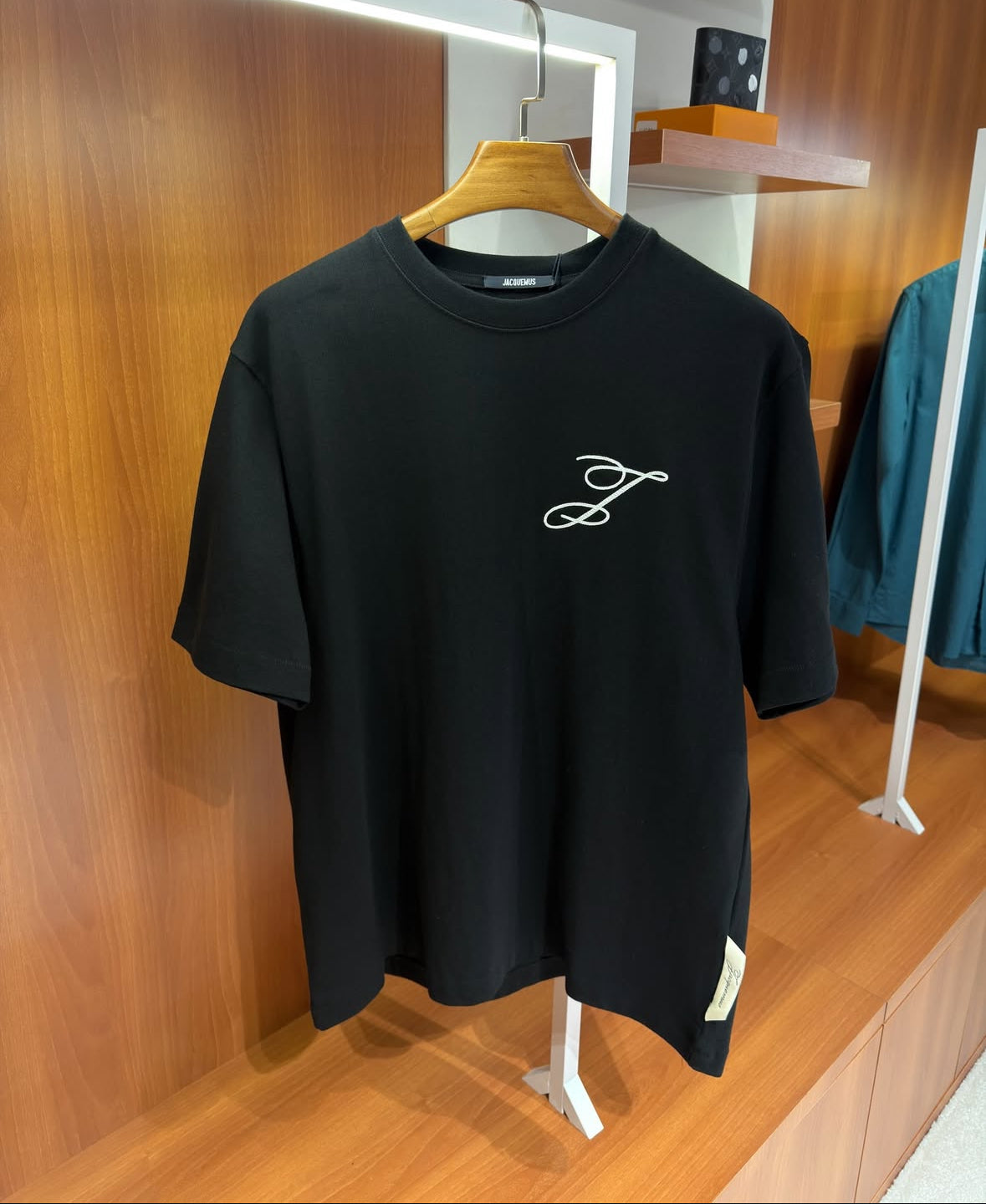 Jacquemus logo-embroidered T-shirt - CBLACK