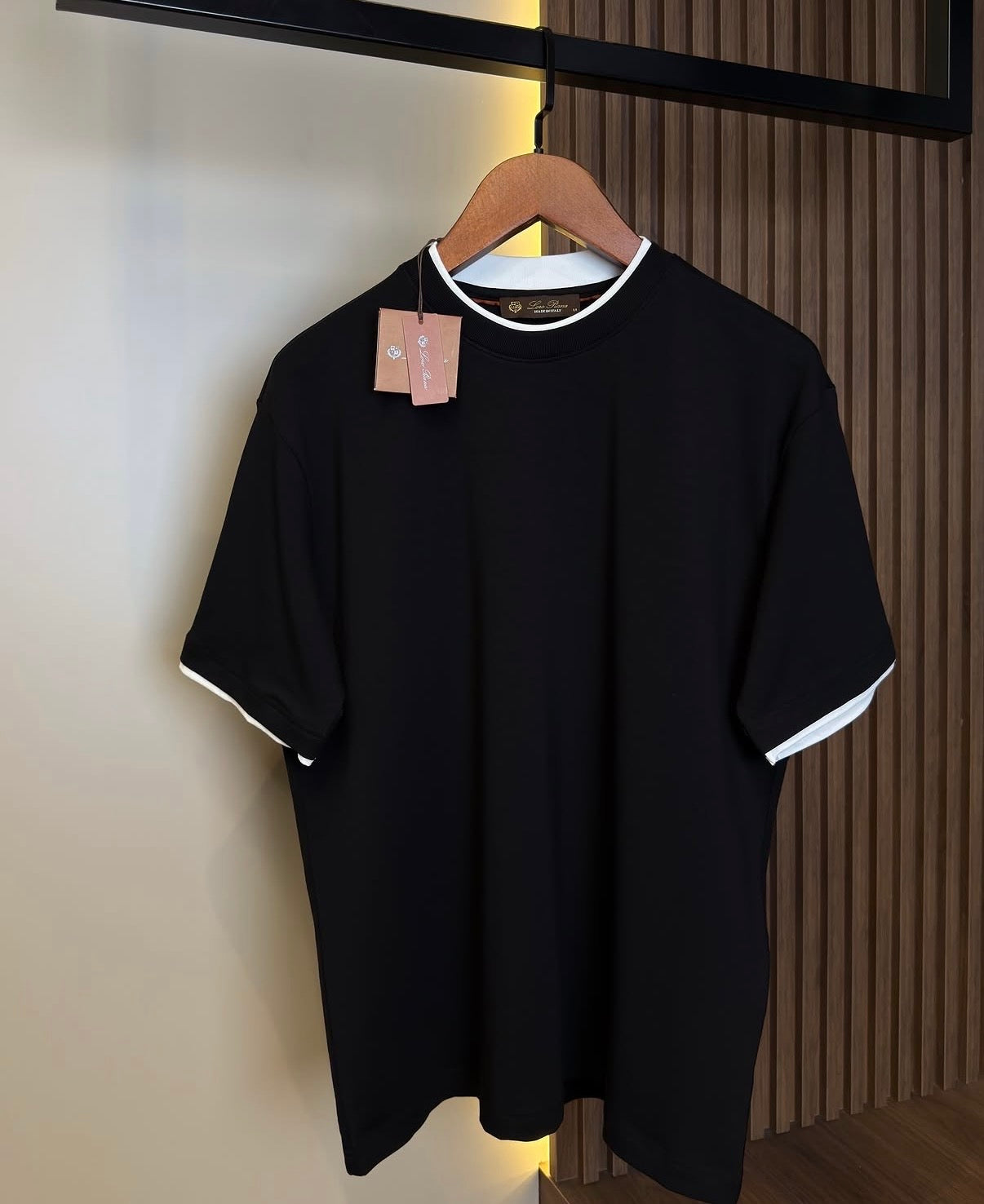 Loro Piana Black Crew Neck T-Shirt with White Contrast Trim – Premium Cotton