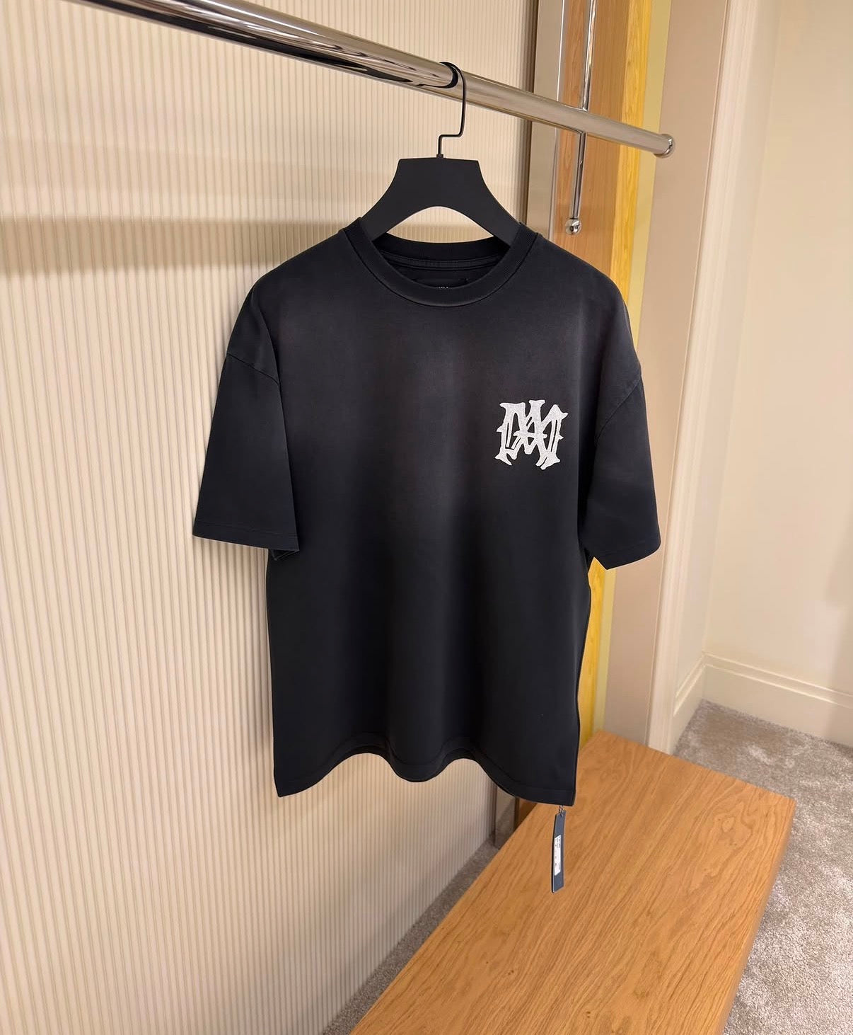 Amiri Hollywood Black Graphic T-Shirt – Oversized Premium Cotton
