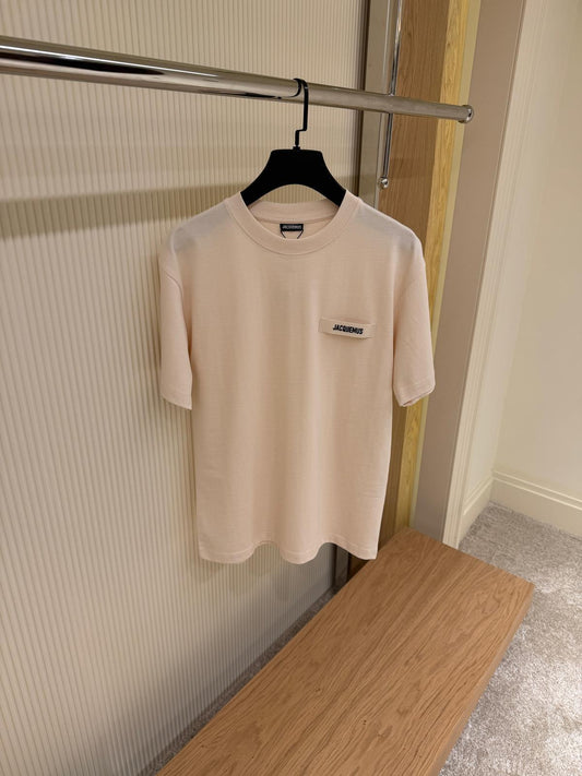 Jacquemus Le T-Shirt Patch Logo Tee – Beige