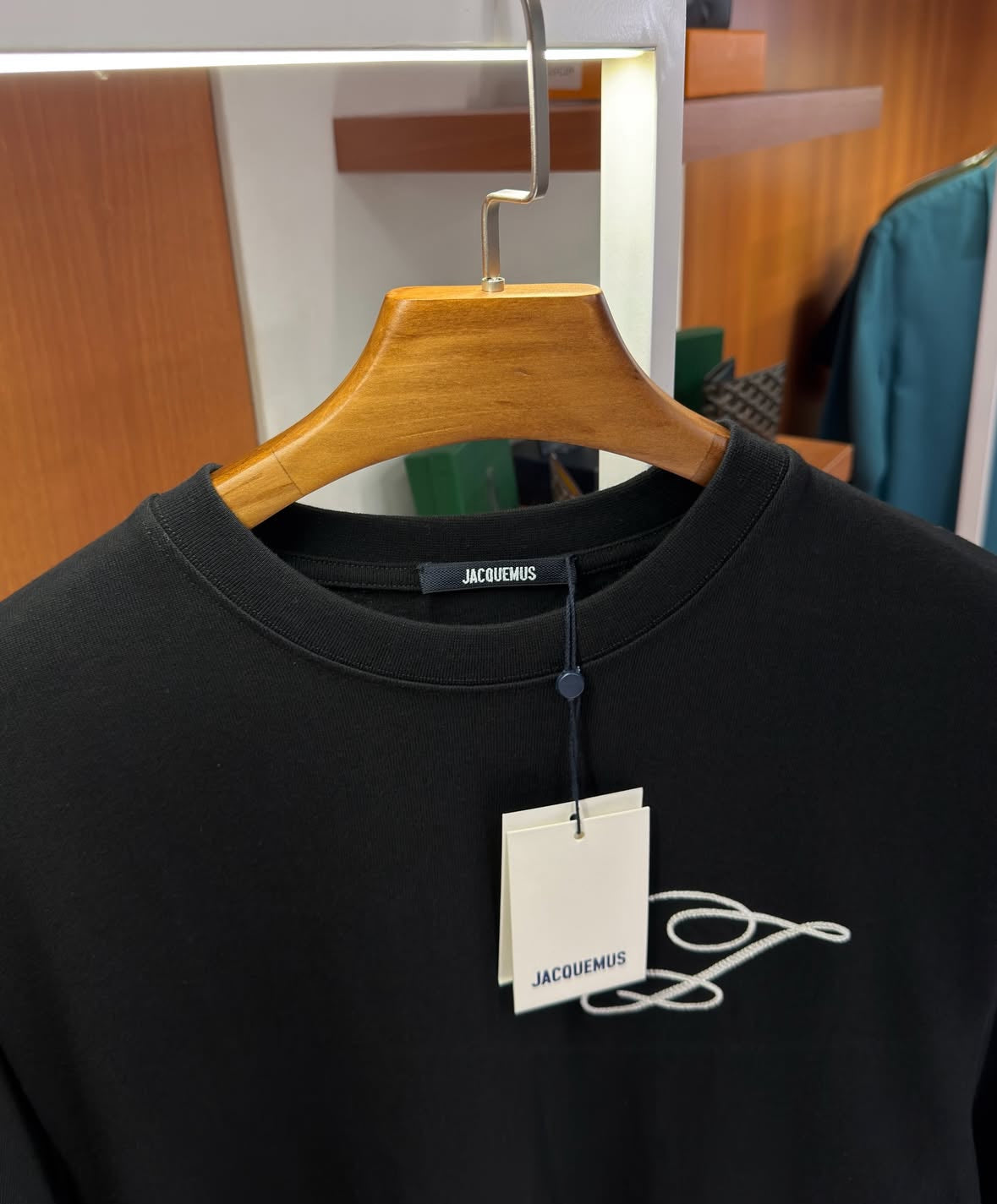 Jacquemus logo-embroidered T-shirt - CBLACK