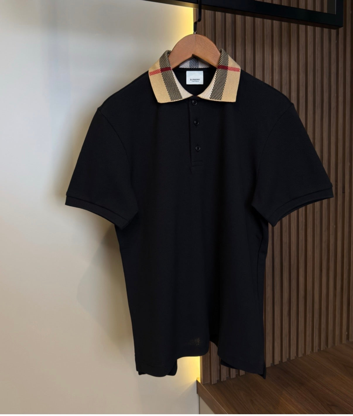 Burberry Black Polo Shirt – Iconic Check Collar – Premium Cotton – Men’s
