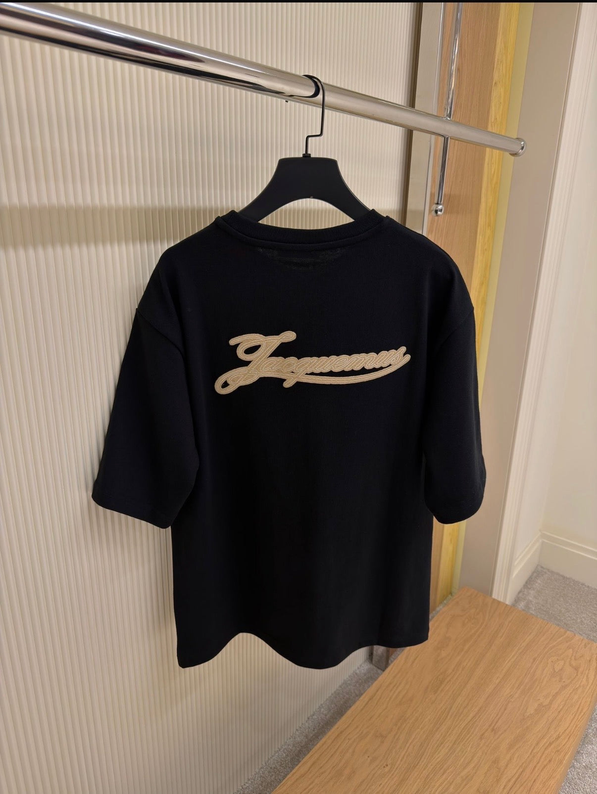 Jacquemus Black Logo T-Shirt – Oversized Premium Cotton – Unisex