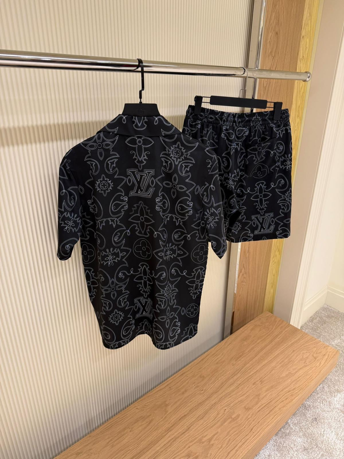 Louis Vuitton Monogram Summer Set Black Edition